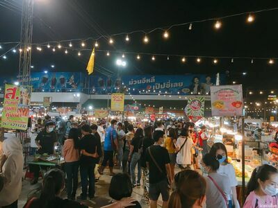 Save One Night Market, Nakhon Ratchasima, Thailand