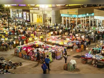 Save One Night Market, Nakhon Ratchasima, Thailand