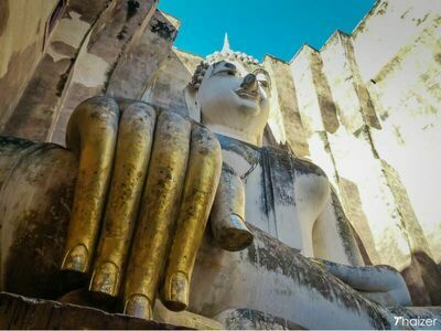Wat Si Chum, Sukhothai, Thailand