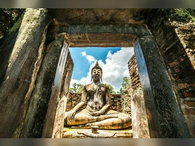 Wat Si Chum, Sukhothai, Thailand