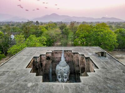Wat Si Chum, Sukhothai, Thailand