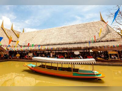 Ayutthaya Floating Market, Thailand