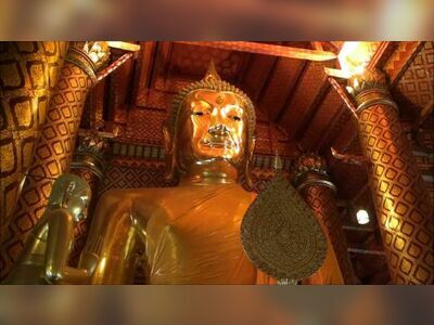 Wat Phanan Choeng, Ayutthaya, Thailand