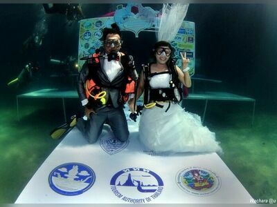 Underwater Wedding Ceremony, Trang, Thailand