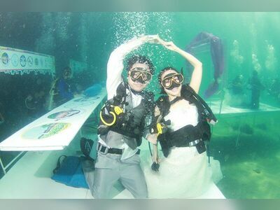 Underwater Wedding Ceremony, Trang, Thailand