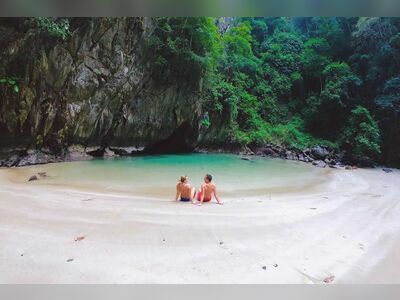 Koh Muk and the Emerald Cave (Tham Morakot), Trang, Thailand