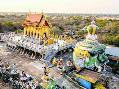 Wat Pa Lak Roi, Nakhon Ratchasima, Thailand