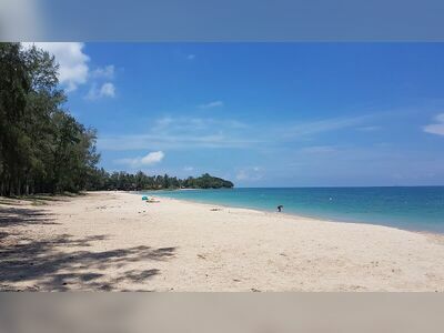 Long Beach (Phra Ae Beach), Koh Lanta, Thailand