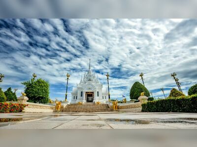 Suratthani Pillar Shrine, Thailand