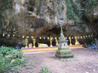 Wat Tham Singkhon, Suratthani, Thailand
