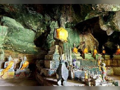 Wat Tham Singkhon, Suratthani, Thailand