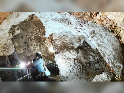 Kaeo Komon Cave, Mae Hong Son, Thailand