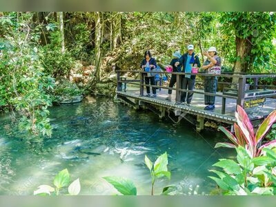 Tham Pla Fish Cave, Mae Hong Son, Thailand