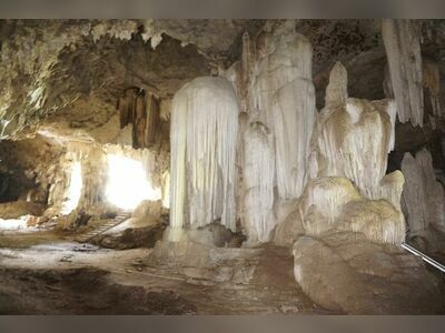 Khao Mai Kaew Cave, Koh Lanta, Thailand