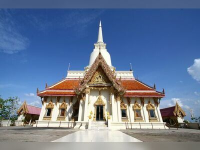 Wat Khao Suwan Pradit, Suratthani, Thailand