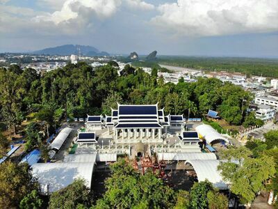 Wat Kaew Korawaram, Krabi, Thailand: A Beacon of Serenity