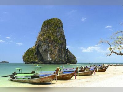 Koh Poda, Krabi, Thailand: A Tropical Paradise