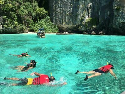 Hong Island, Krabi, Thailand: A Tropical Paradise