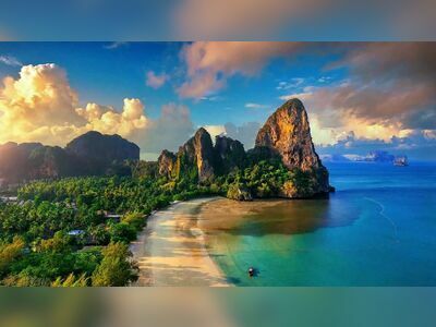 Railay Beach, Krabi, Thailand: A Tropical Paradise