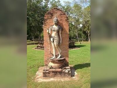 Wat Tra Phang Ngoen, Sukhothai, Thailand