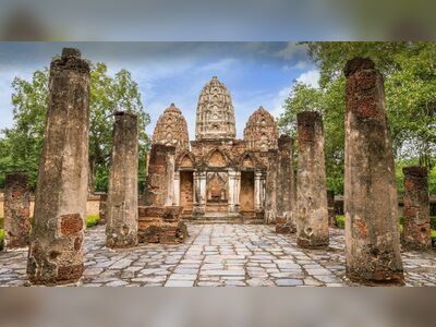 Wat Sri Sawai, Sukhothai, Thailand