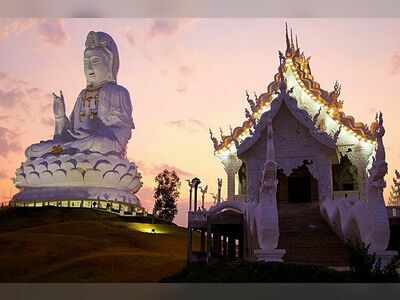 Wat Huay Pla Kang, Chiang Rai, Thailand