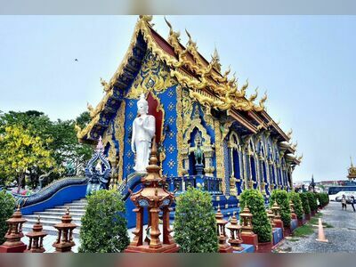 Wat Rong Seur Ten (Blue Temple), Chiang Rai, Thailand