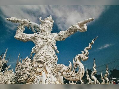 Wat Rong Khun (White Temple), Chiang Rai, Thailand