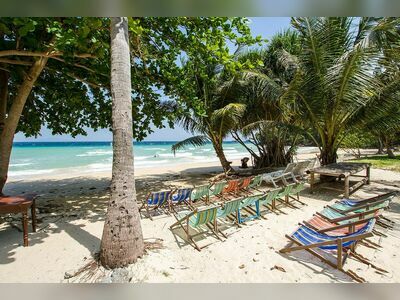 Moo Dee Bay, Koh Phi Phi, Thailand