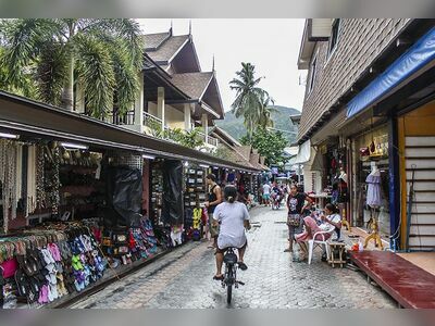 Tonsai Village, Koh Phi Phi, Thailand