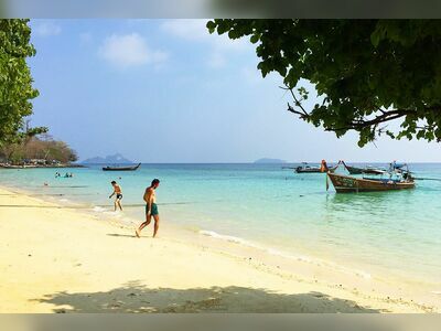 Phak Nam Bay, Koh Phi Phi, Thailand