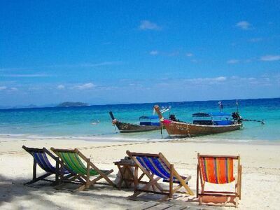 Phak Nam Bay, Koh Phi Phi, Thailand