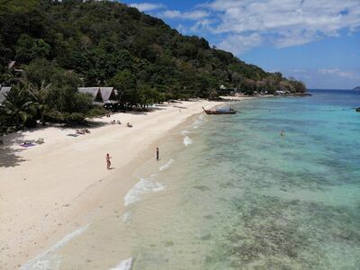 Phak Nam Bay, Koh Phi Phi, Thailand