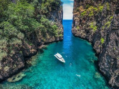 Wang Long Bay, Koh Phi Phi, Thailand