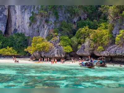 Monkey Beach, Koh Phi Phi, Thailand