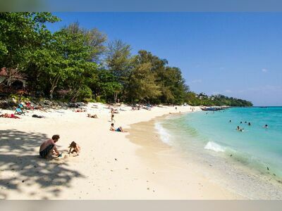 Long Beach, Koh Phi Phi, Thailand