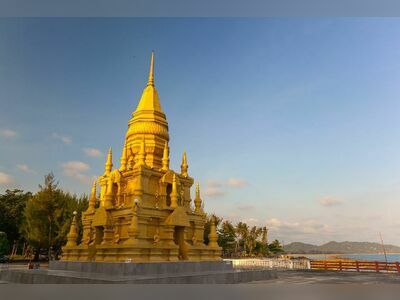 Wat Phra Chedi Laem So, Koh Samui, Thailand