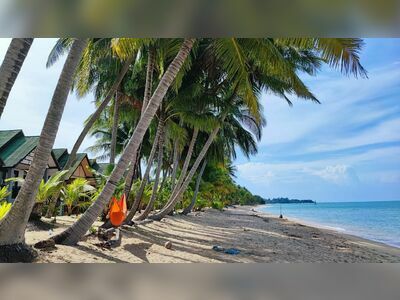 Maenam Beach, Koh Samui, Thailand