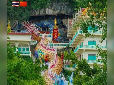 Wat Ban Tham (Wat Tham Pha Pu), Kanchanaburi, Thailand