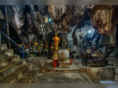 Khao Pun Cave, Kanchanaburi, Thailand