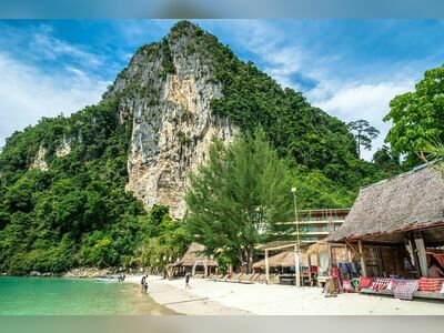 Ton Sai Tower, Koh Phi Phi, Thailand