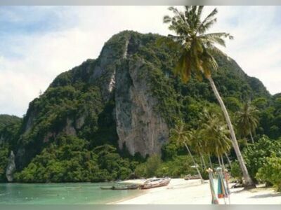 Ton Sai Tower, Koh Phi Phi, Thailand