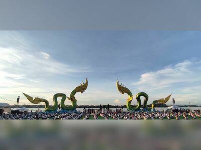 Naga Fireball Festival, Nong Khai, Thailand