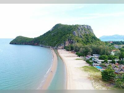 Khao Kalok (Skull Mountain), Prachuap Khiri Khan, Thailand