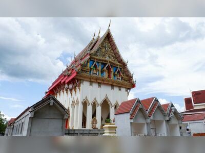 Wat Si Chomphu Ong Tue, Nong Khai, Thailand