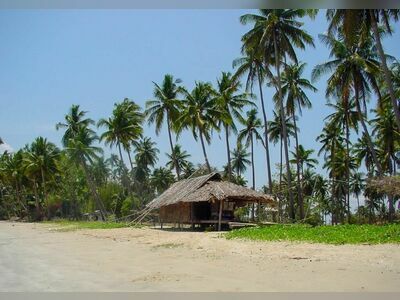 Ao Thung Makham Beach, Chumphon, Thailand