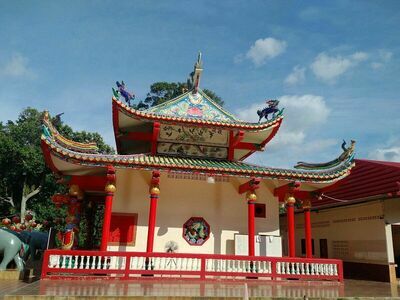 Chao Por Koh Chang Shrine, Koh Chang, Thailand