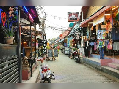 Sairee Night Market, Koh Tao, Thailand