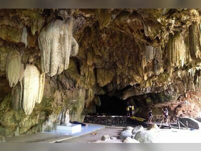 Tham Phung Chang Cave, Phang Nga, Thailand