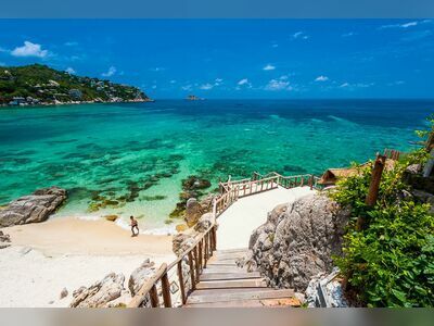 Shark Bay (Thian Og Bay), Koh Tao, Thailand